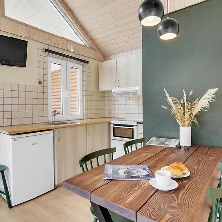 Holiday home Cozy In With Outdoor Swimming Pool *
