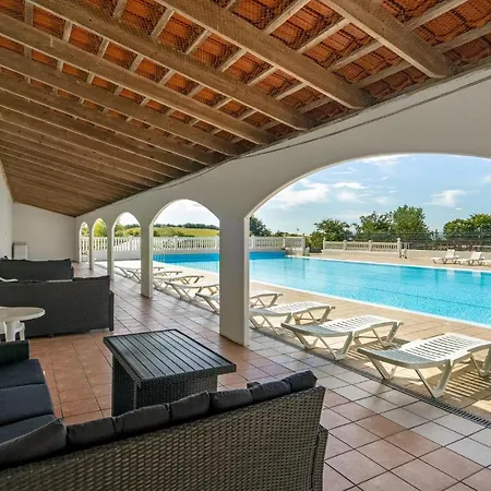 Cozy In With Outdoor Swimming Pool * Tranekaer